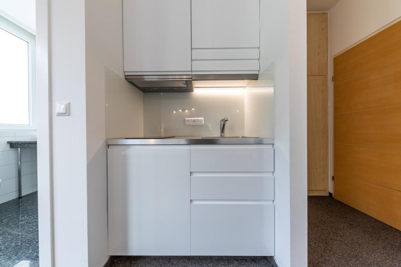Vienna Cube Apartments Contactless Check In Bagian luar foto