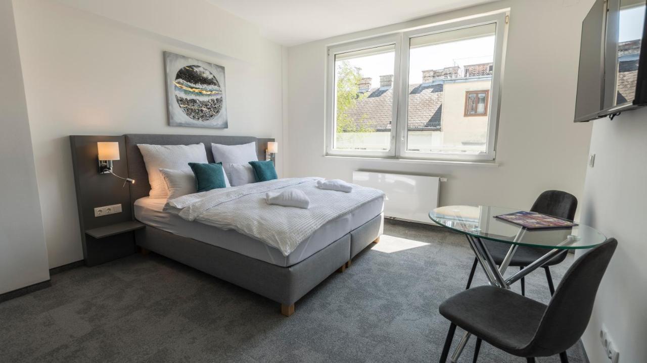 Vienna Cube Apartments Contactless Check In Bagian luar foto