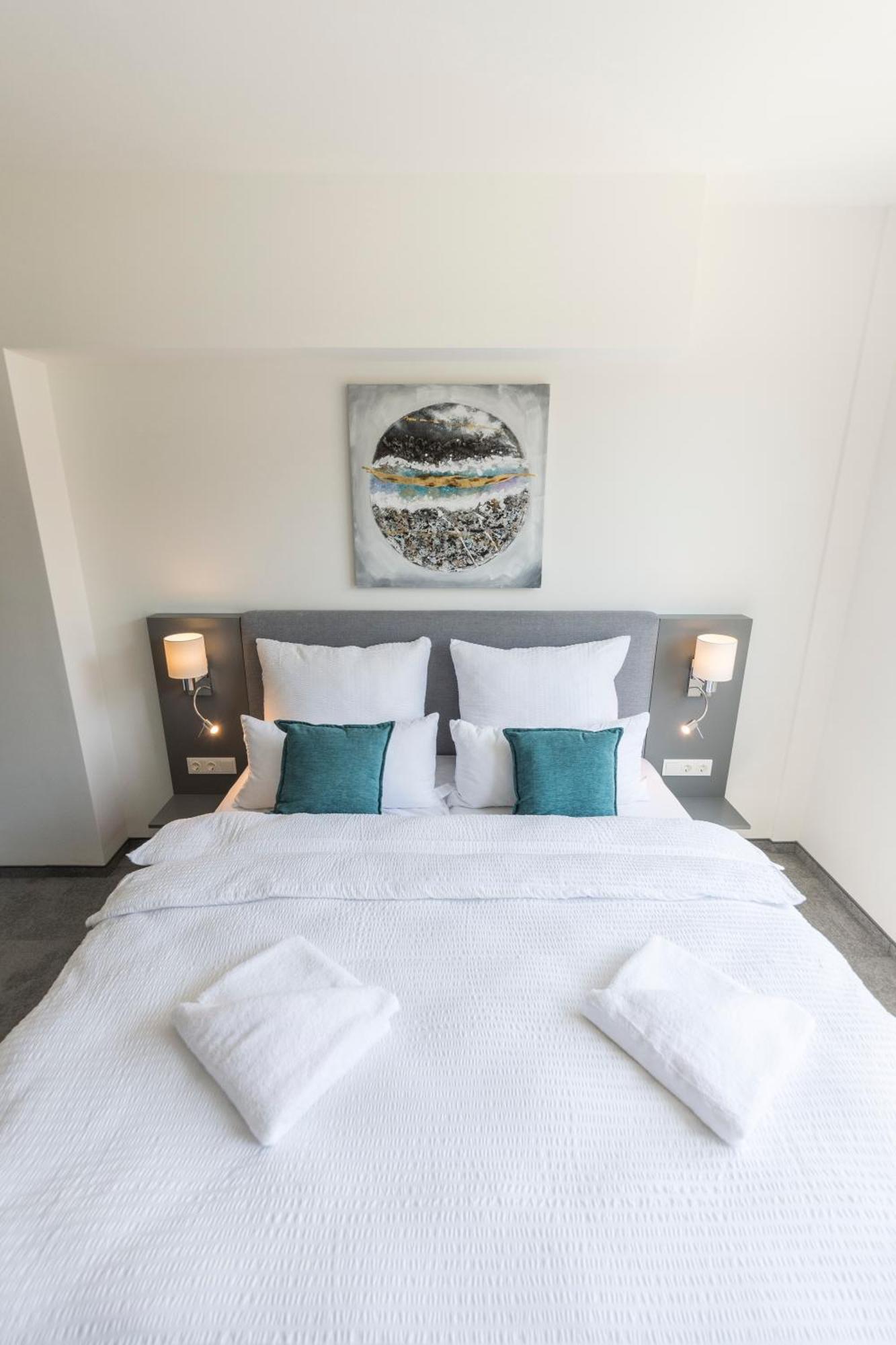 Vienna Cube Apartments Contactless Check In Bagian luar foto
